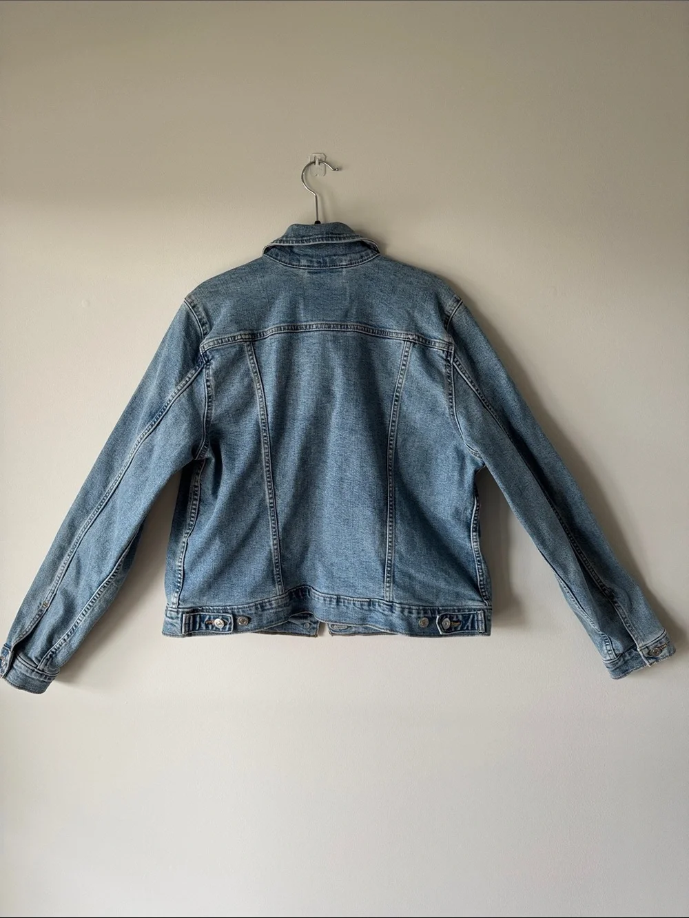 Levi's Light Blue Vintage-Inspired Denim Jacket